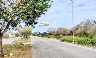 VENTA TERRENO ZONA COUNTRY EN ESQUINA SOBRE AVENIDA