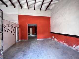 EN VENTA CASA COLONIAL DE UNA PLANTA EN EL CENTRO DE MERIDA