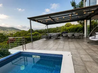Casa en venta en Avandaro, Valle de Bravo, México