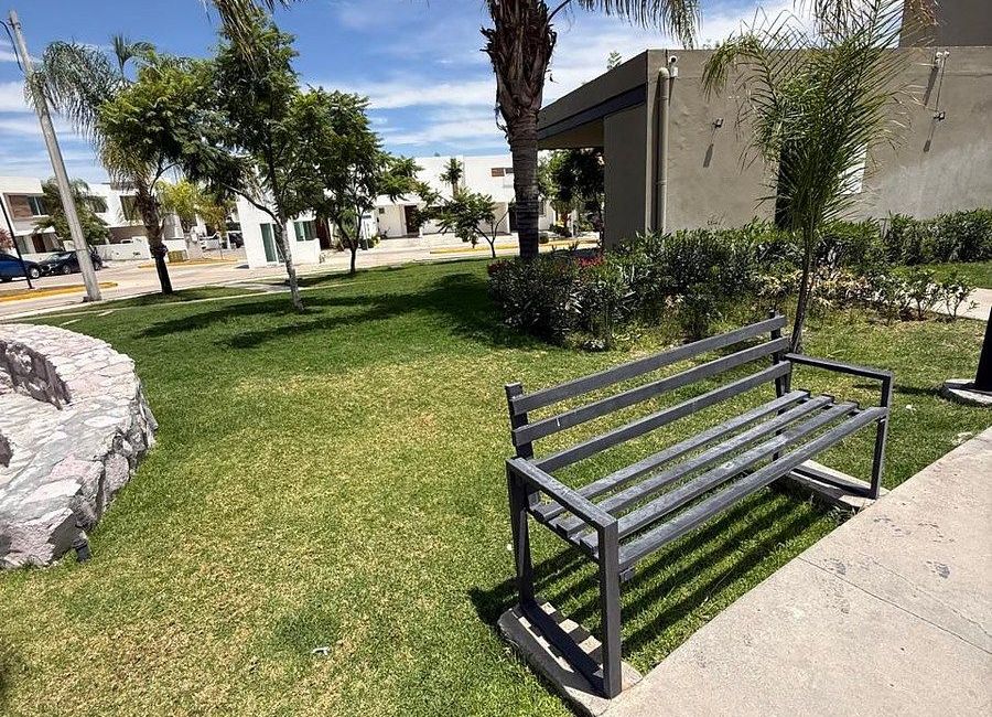 place photo 31