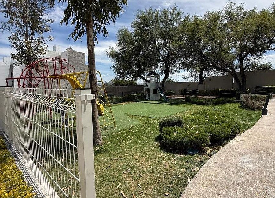 place photo 40