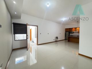 Renta de Departamento por Fracc. Lomas Altas, Aramar