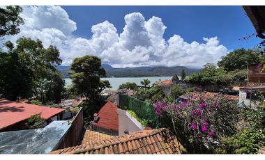 HERMOSA CASA CON ALBERCA || VALLE DE BRAVO || PUEBLO