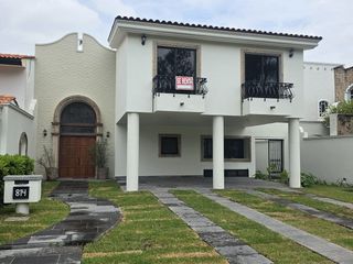 Casa en Renta en Valle Real