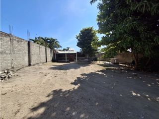 RENTA CASA CON TERRENO PARA NEGOCIO POBLADO 3 PALOS ACAPULCO