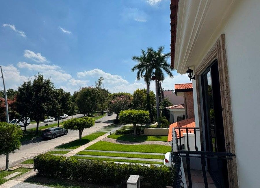 place photo 24