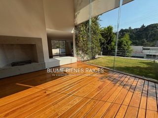 Renta cómoda casa en privada, en Lomas Altas; con vigilancia las 24 horas