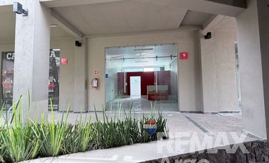 LOCAL EN VENTA EN PLAZA PASEO ZAKIA