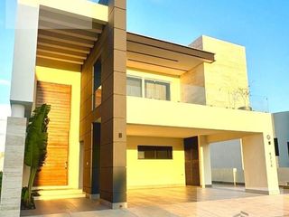 Casa en  venta en Marina Campo de Golf