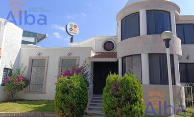 CASA EN RENTA Y VENTA EN PULGAS PANDAS NORTE CON ALBERCA