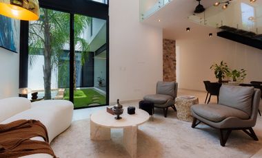 Casa en venta en Temozon Norte Privada Soluna con paneles solares