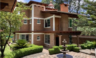 CASA EN VENTA,/ LA MONTAÑA,/ AVANDARO,/ VALLE DE BRAVO