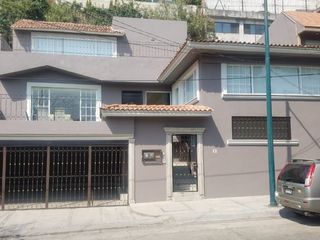 Casa en renta en Tecamachalco en calle cerrada