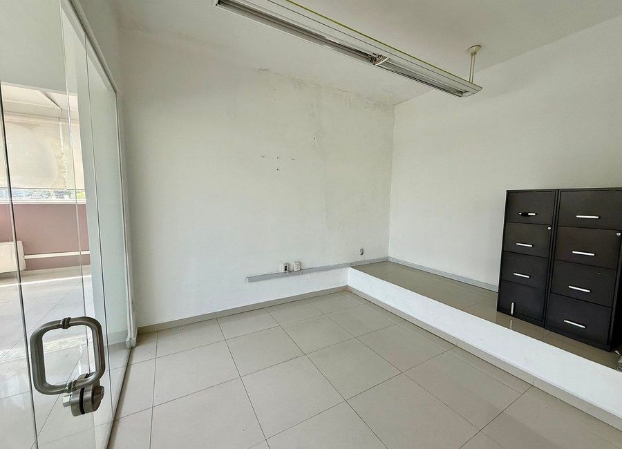 place photo 34