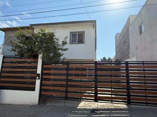 SE VENDE BONITA 🏡 Casa en Venta – Villa del Real  X Seccion✨