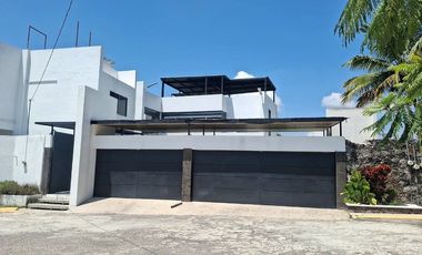 Residencia en Venta en Fracc. Burgos