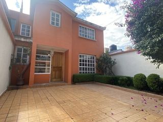 CASA EN RENTA, VALLE DORADO, VIGILANCIA.