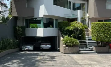 Casa en venta en Lomas de Tecamachalco, Naucalpan de Juárez, México