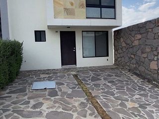 CASA EN RENTA en THANDI ZIBATA QUERETARO