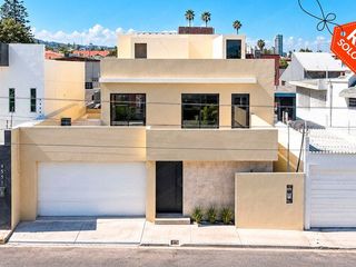 Se vende casa nueva de 3 recámaras en Fracc. Las Palmas, Tijuana