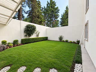 CASA EN CONDOMINIO CON JARDIN EN METEPEC EN VENTA