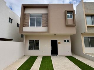 CASA EN VENTA | MODELO TURISSA – TOSSÁ RESIDENCIAL SANTA FE