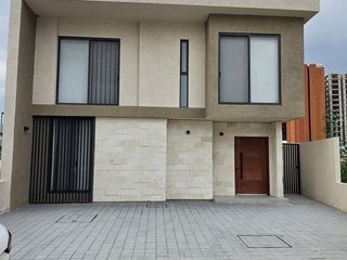 RENTA RESIDENCIA EN HACIENDA CARLOTA
