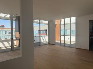**OPORTUNIDAD** ESPECTACULAR PH EN TRES CUMBRES