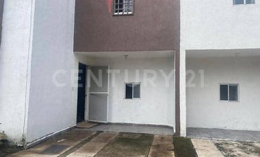 Casa En Venta En Los Olivos, Tlaquepaque.