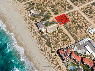 TERRENO EN VENTA CERCA DE LA PLAYA EN LOS CERRITOS