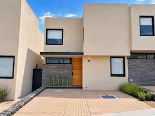 Casa en Venta | 4 Recámaras | Recámara en PB | Amenidades