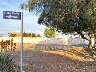 San Lorenzo Residencial: Magnifico y amplio terreno, exclusivo residencial.