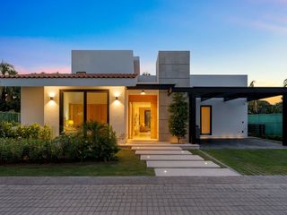 Casa nueva en venta en el campo de Golf El Tigre, Nuevo Vallarta