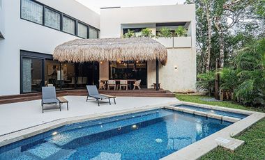 Exclusiva Residencia de Autor en Tulum Country Club