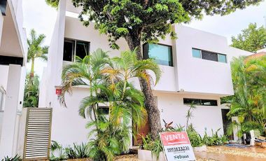 VENTA CASA CUMBRES CANCUN OPORTUNIDAD