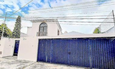 VENTA CASA PARA OFICINA O COWORK MERIDA