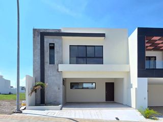 Casa en Venta Punto Lomas