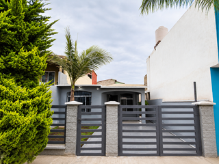 Casa en Venta – Fraccionamiento Praderas del Ciprés, Ensenada, Baja Californ