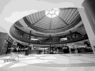 Local Comercial en Plaza Patio