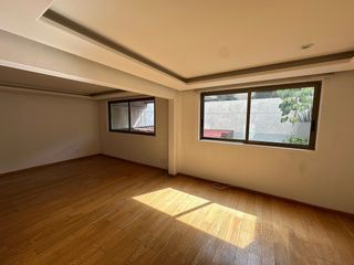 Departamento media cuadra de Masaryk
