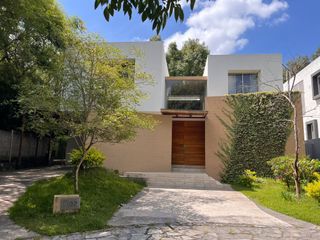 CASA EN RENTA EN FRACCIONAMIENTO ARAUCA 1, A SOLO 3 MINUTOS DEL TEC DE MONTERREY