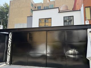 Renta Hermosa Casa 350 m² Recién Remodelada- Aristóteles Polanco CDMX