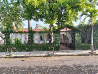 Casa en Venta en el Fracc Floresta, Veracruz, Ver.