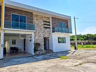Casa en venta en Tinajitas, Medellín de Bravo, Veracruz