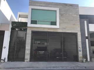 Hermosa casa amueblada en colinas del valle