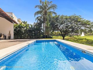 Casa de un nivel en venta con Vista al Campo de Golf