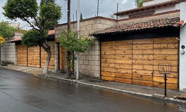 RESIDENCIA EN VENTA TEJEDA CORREGIDORA QUERETARO