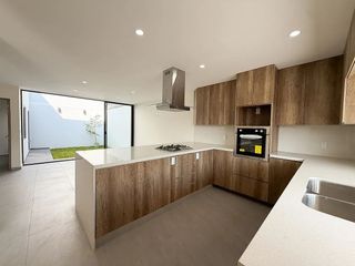 Casa en Venta Argenta zona San Isidro con Roof