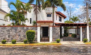 VENDO CASA EN FRACCIONAMIENTO CERRADO EN PEDREGAL DE LAS ANIMAS, XALAPA,  VER.