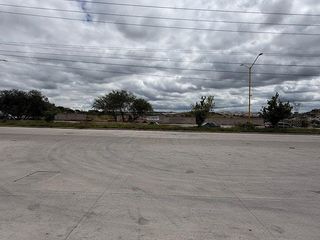 TERRENOS EN VENTA USO DE SUELO MIXTO EN BOULEVARD GUADALUPANO AGUASCALIENTES